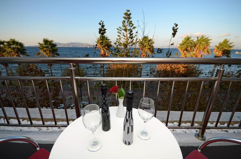 Kos City Sunrise ภายนอก รูปภาพ